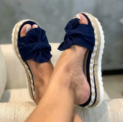 Camélia – Mules Compensées Confort & Style