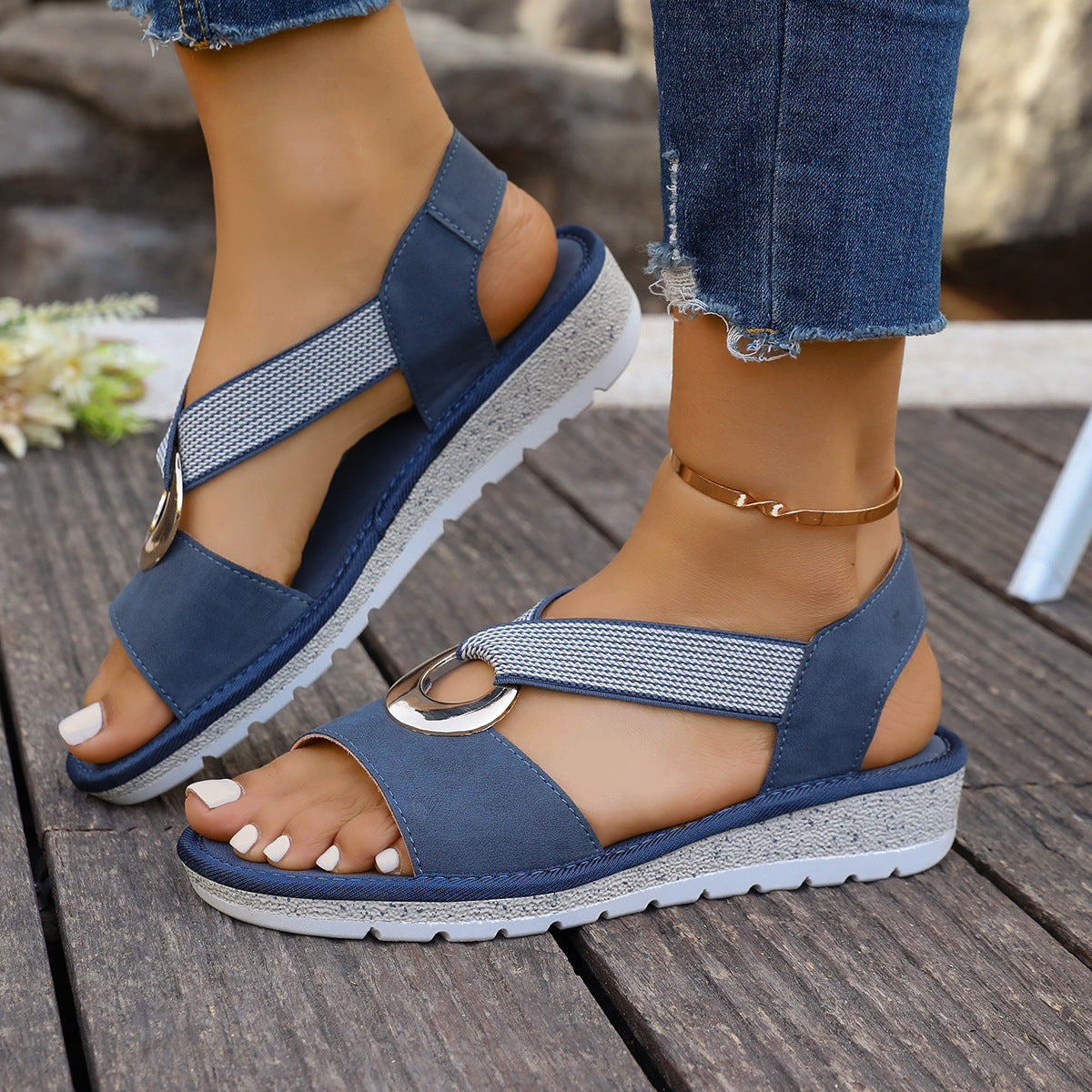 Sandales "Louna" — Nu-pieds Bohèmes à Anneau Métallique