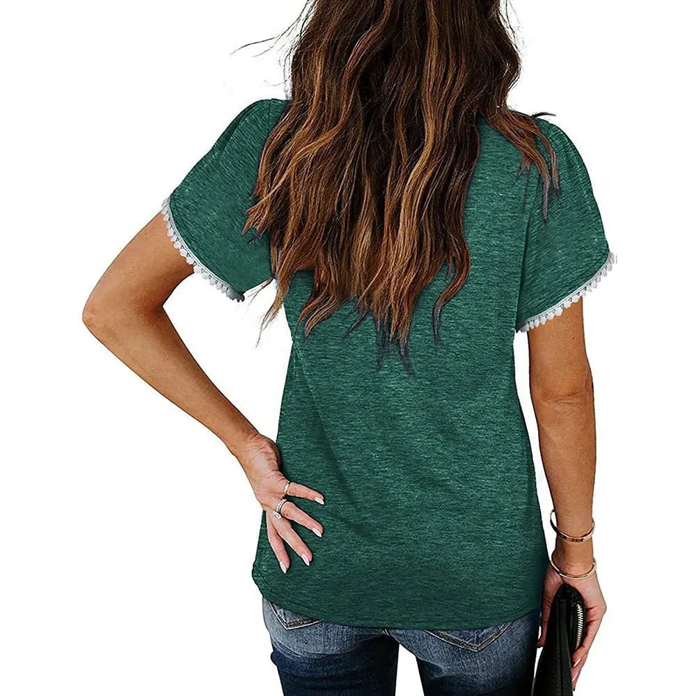 Mélina – T-shirt Fluide à Col en V
