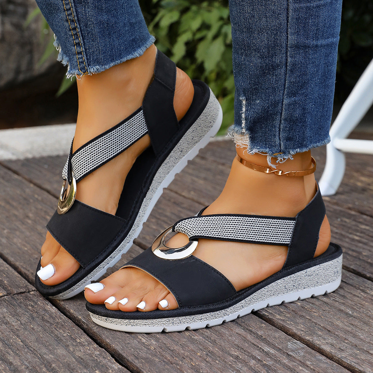 Sandales "Louna" — Nu-pieds Bohèmes à Anneau Métallique