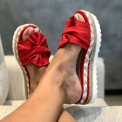 Camélia – Mules Compensées Confort & Style