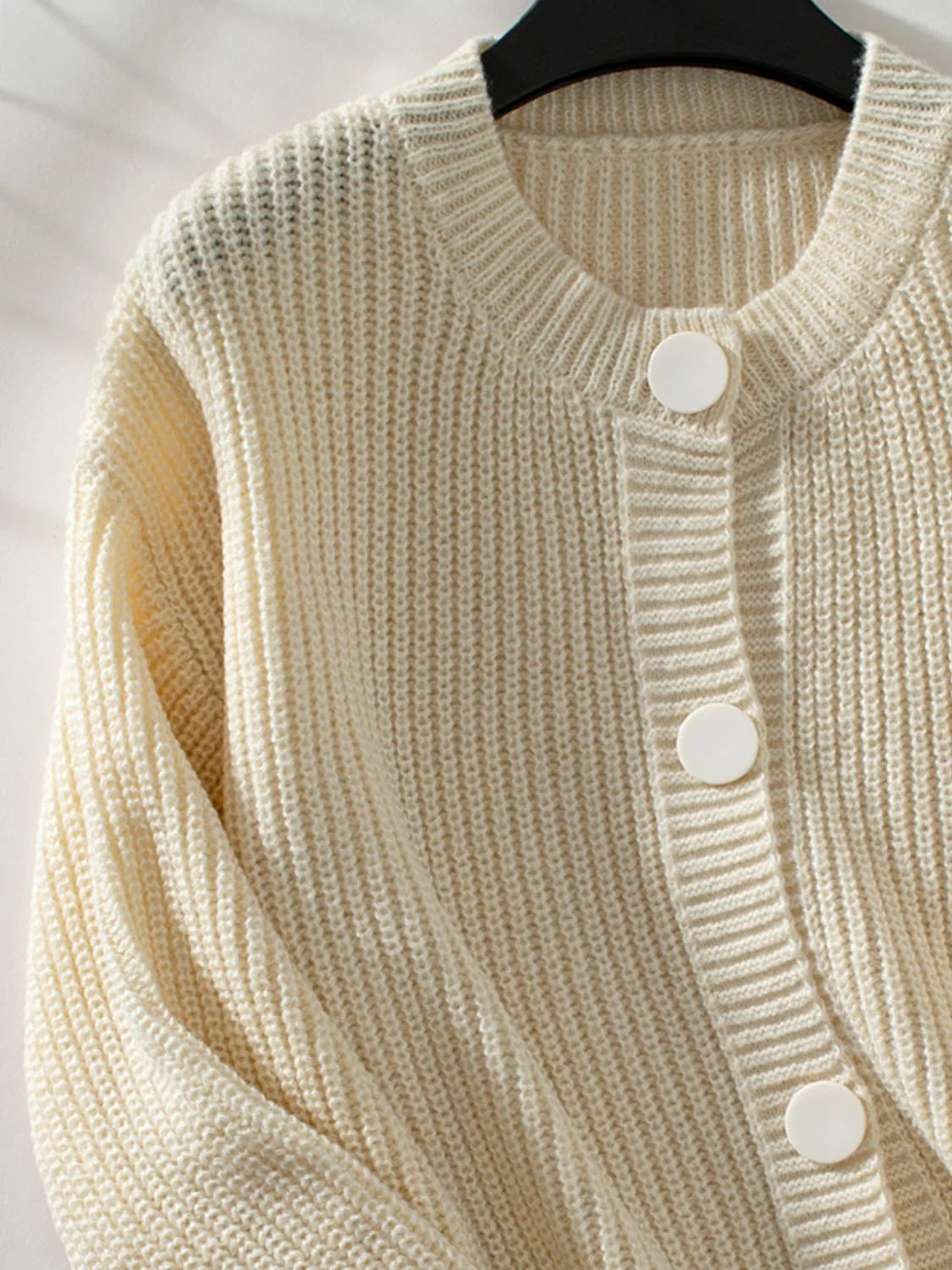 Gilet ample en maille à boutonnage simple et manches longues