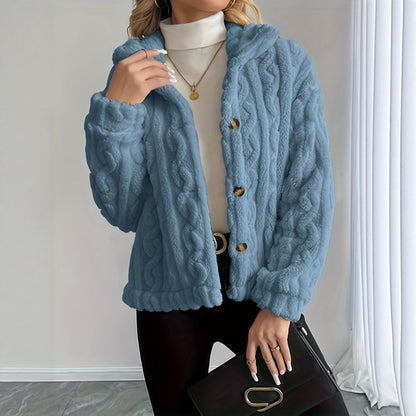 Gilet duveteux bleu porté de face